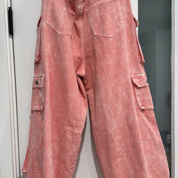 Fashion Nova Pink Cargo Jeans - Picture 4 of 4